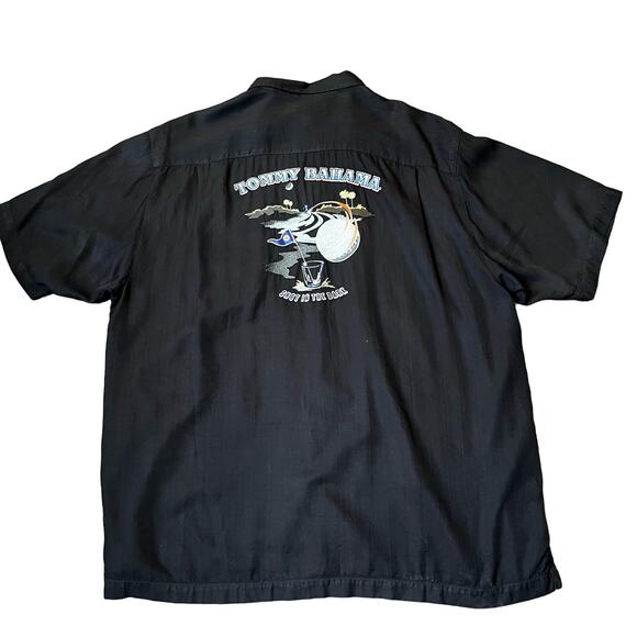 Tommy Bahama Men's XL 100% Silk Embroidered "Shot In The Dark" Casual Shirt - Picture 1 of 4